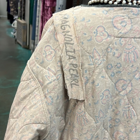 Magnolia Pearl archangel coat - Picture 4 of 5